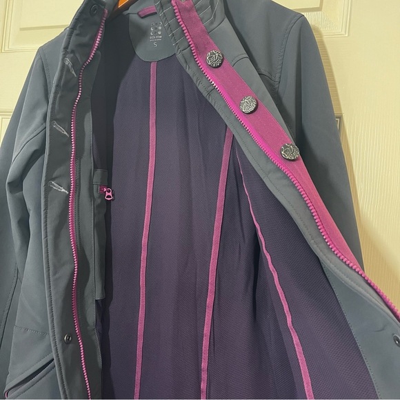 Title Nine Women's Mid-Length Gray Coat size Small - Picture 7 of 10